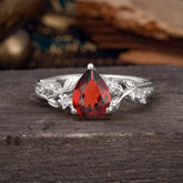 Luxury Nature-Inspired 3-Prong Pear-Cut Garnet Engagement Ring